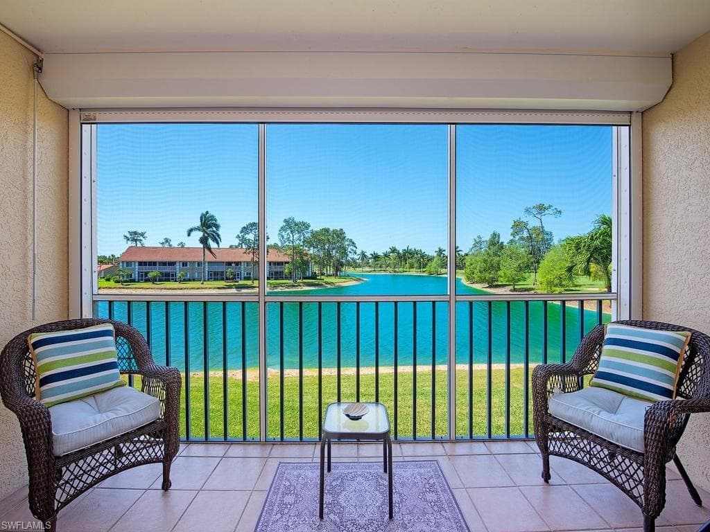3675 Amberly CIR C207-2