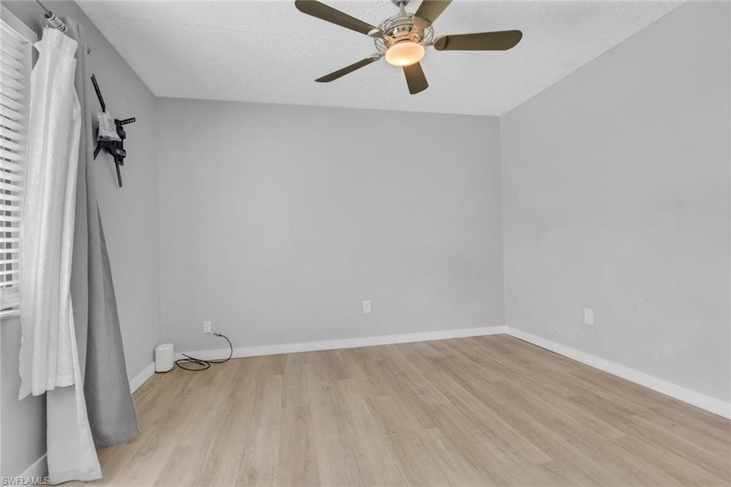 9861 Alabama ST 3-18