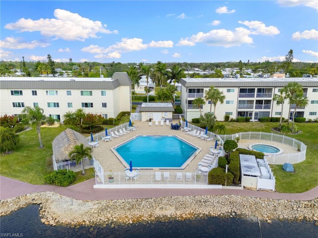 1024 Manatee RD C303-34