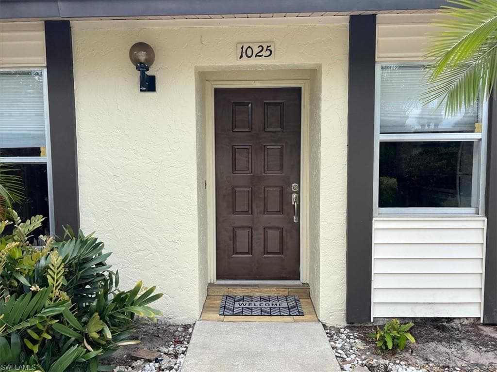 1025 Pine Isle LN 1025-22