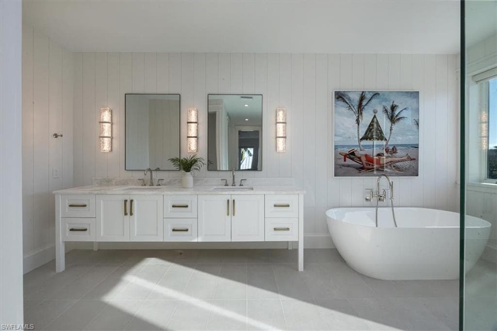 493 8th AVE S-31