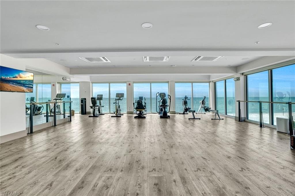 260 Barefoot Beach BLVD 302-30