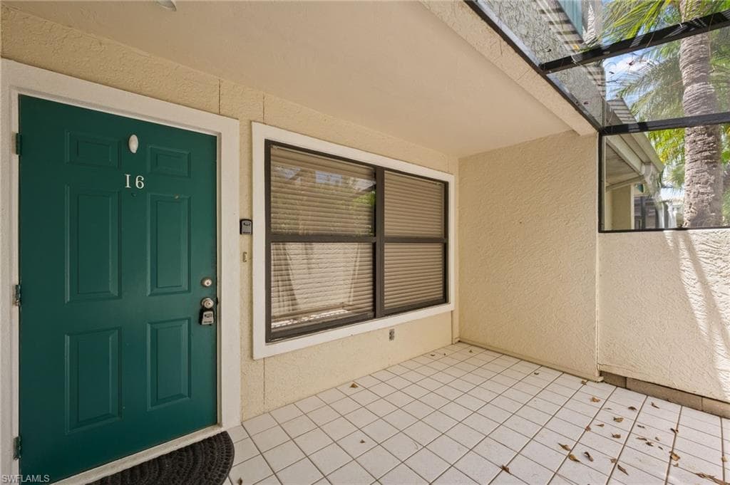 77 EMERALD WOODS DR I6-21