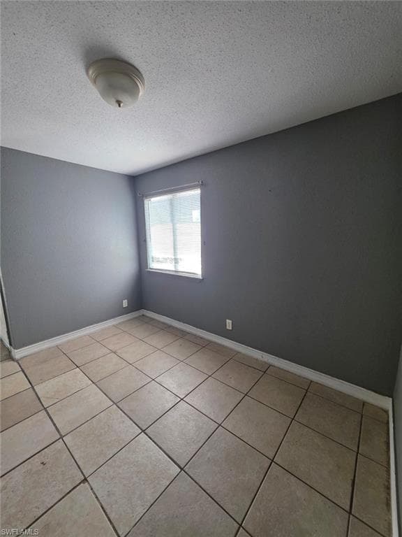 2835 Winkler AVE 215-14