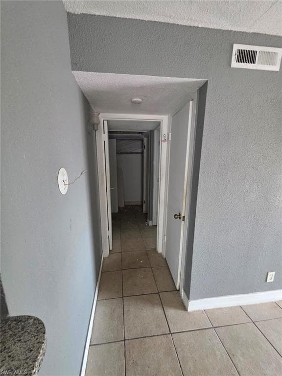 2835 Winkler AVE 215-21