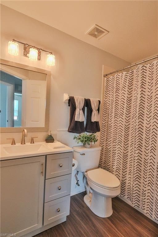 3630 Pine Oak CIR 105-17