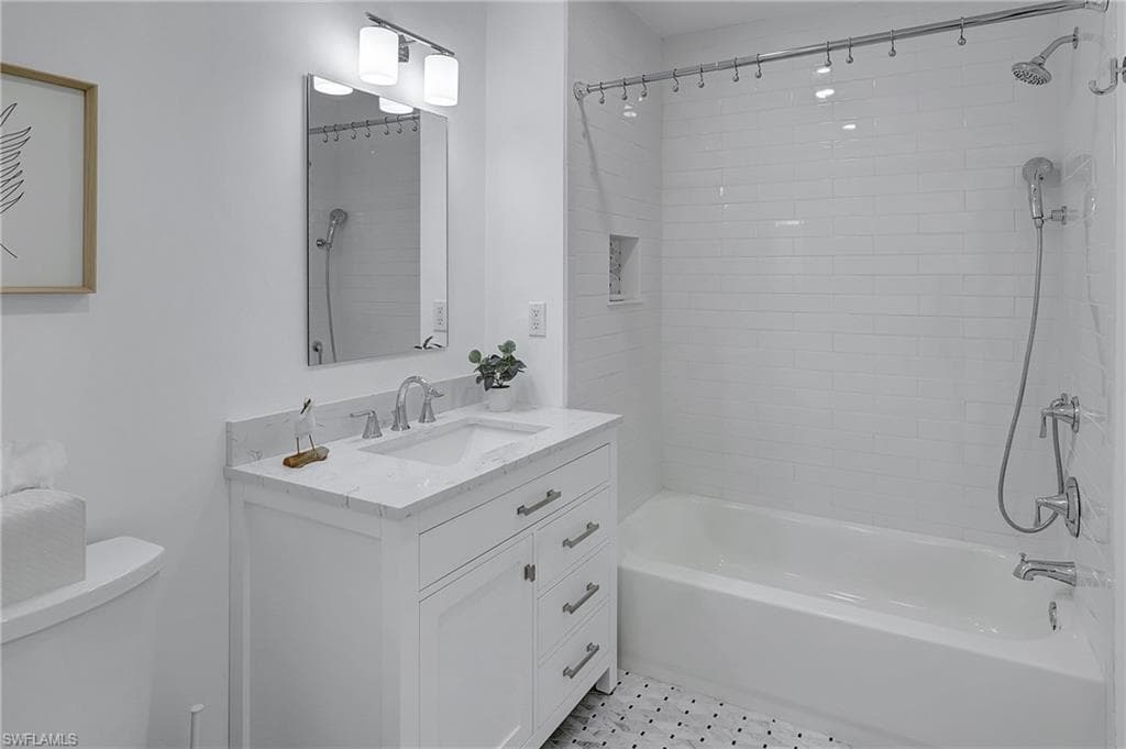 2165 Arielle DR 1602-28