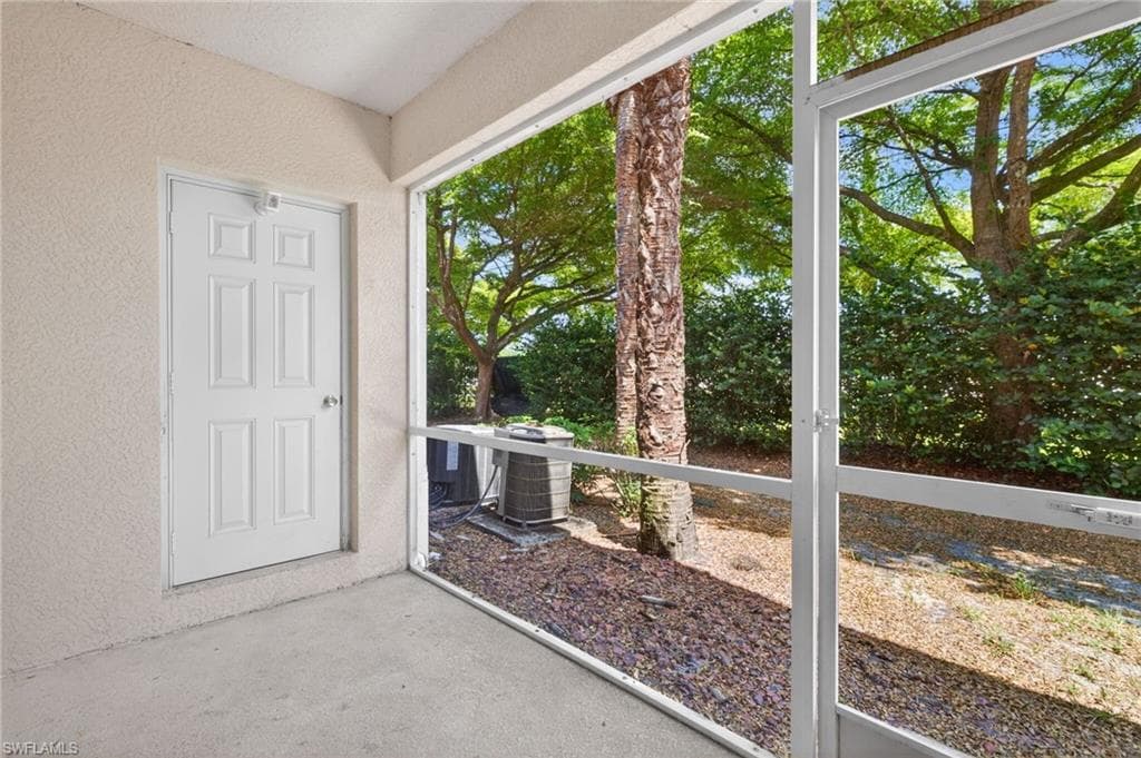 8289 Pacific Beach DR-20