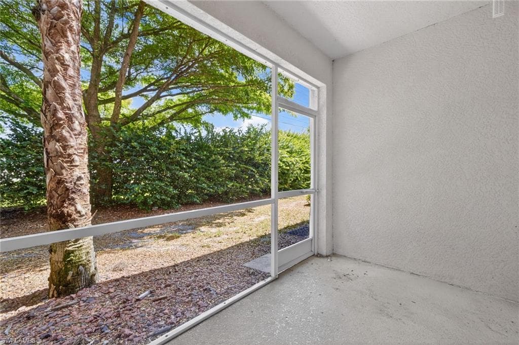 8289 Pacific Beach DR-19