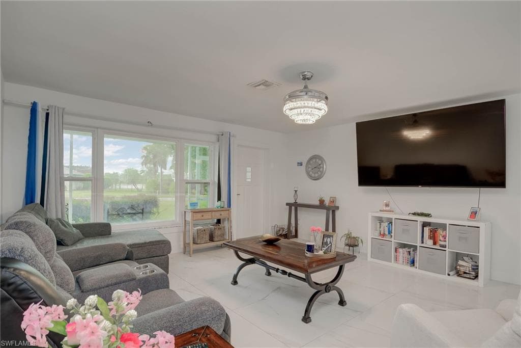 14539 Riverside DR-3