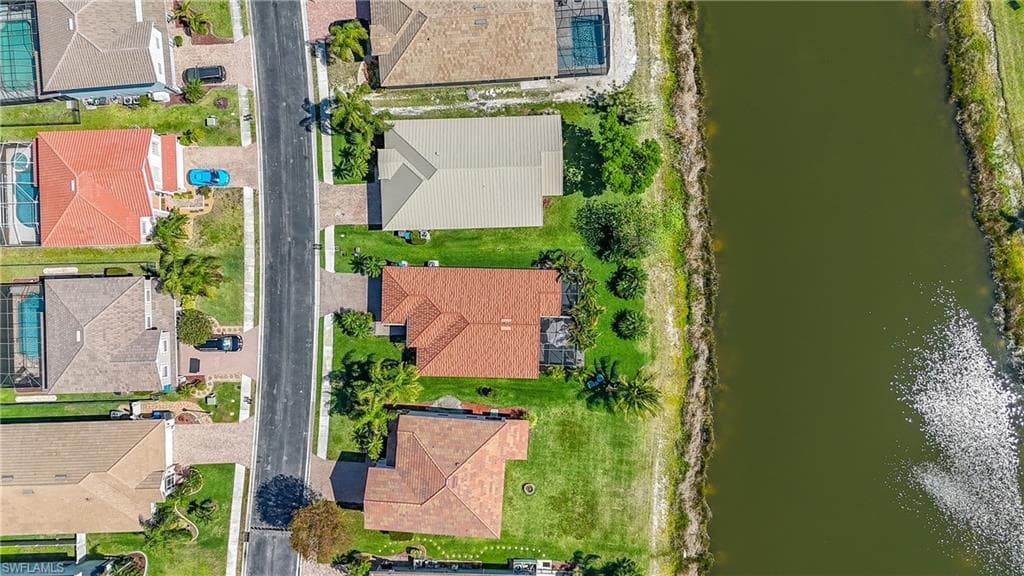 2128 Cape Heather CIR-35