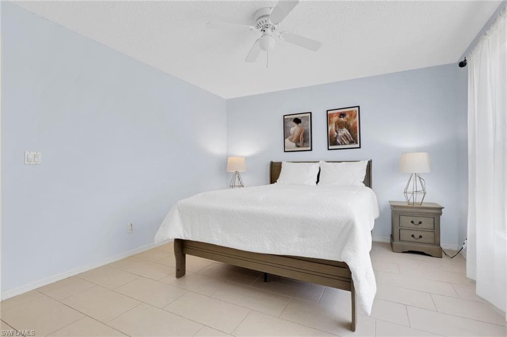 2214 Arbour Walk CIR 2012-10