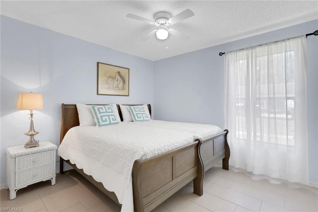 2214 Arbour Walk CIR 2012-11