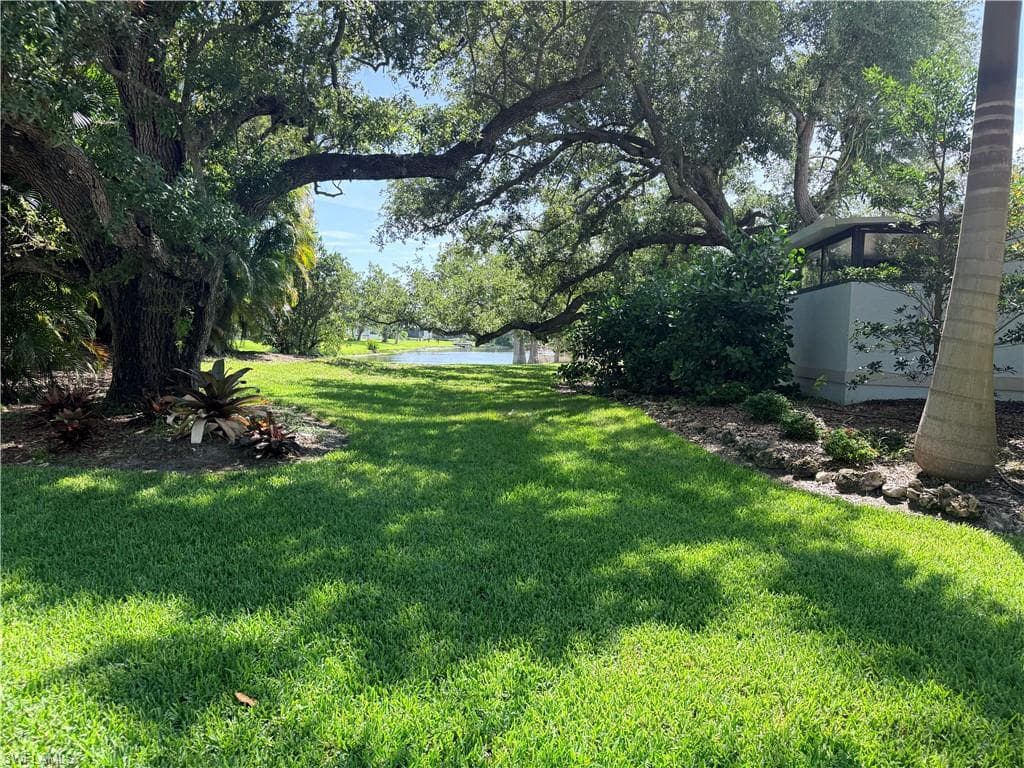 12331 Oak Brook CT-34