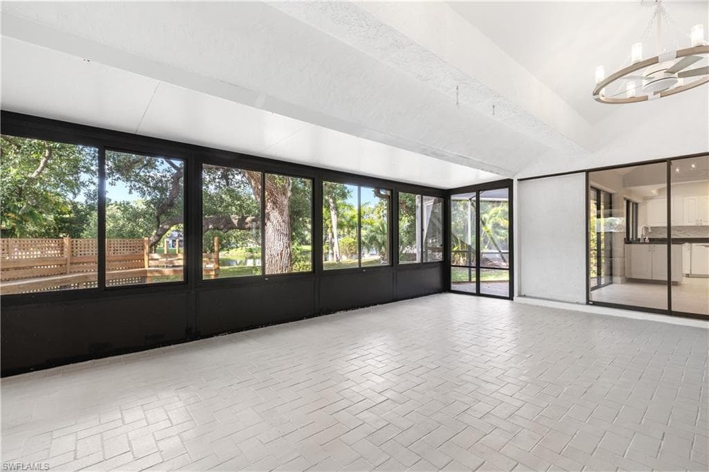 12331 Oak Brook CT-31