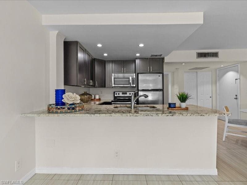 1084 Forest Lakes DR 7205-10