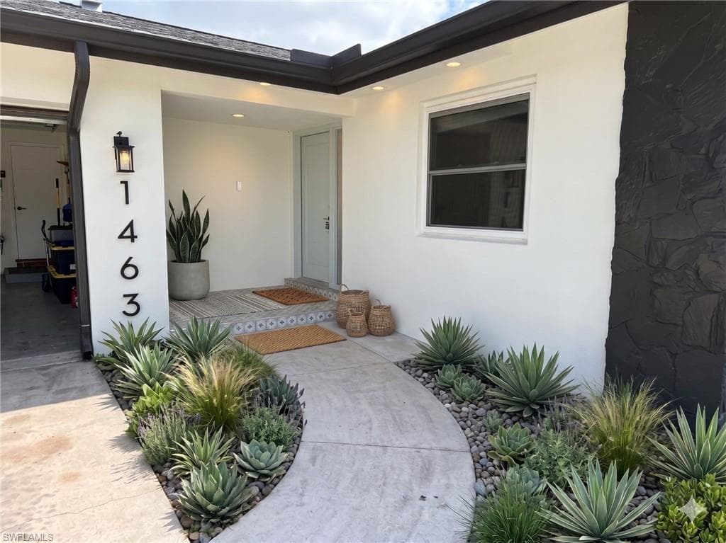 1463 Tanglewood PKWY-11