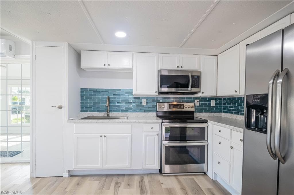 19 Garden DR-3