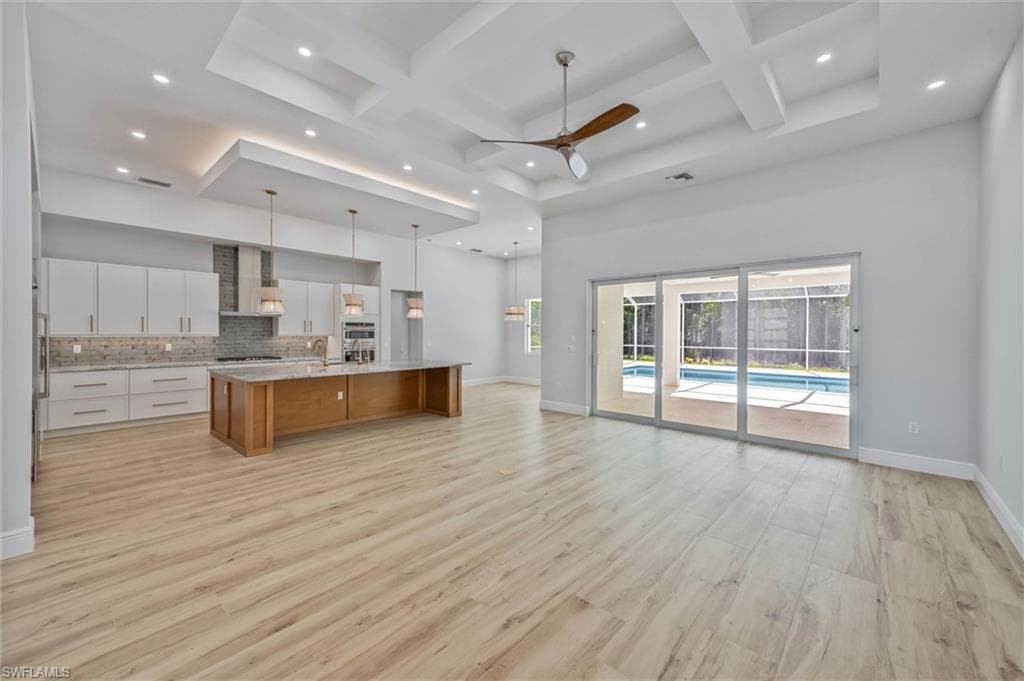 24265 Cock Robin LN-9
