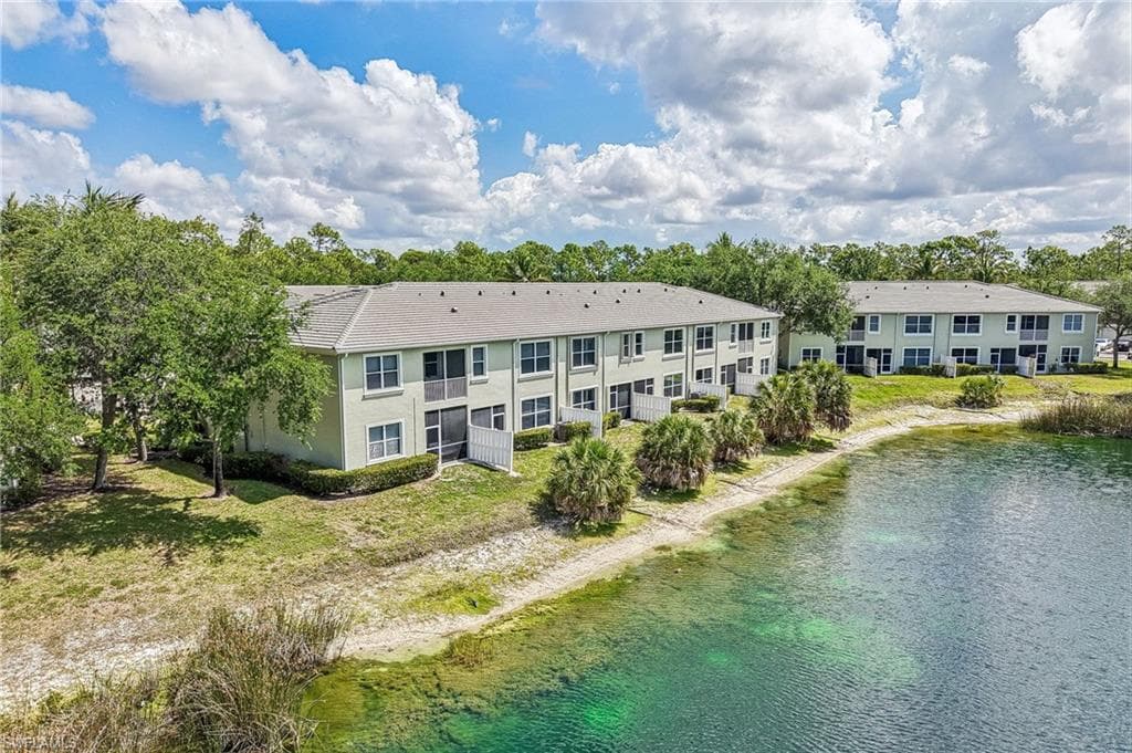1410 Mariposa CIR 102-33