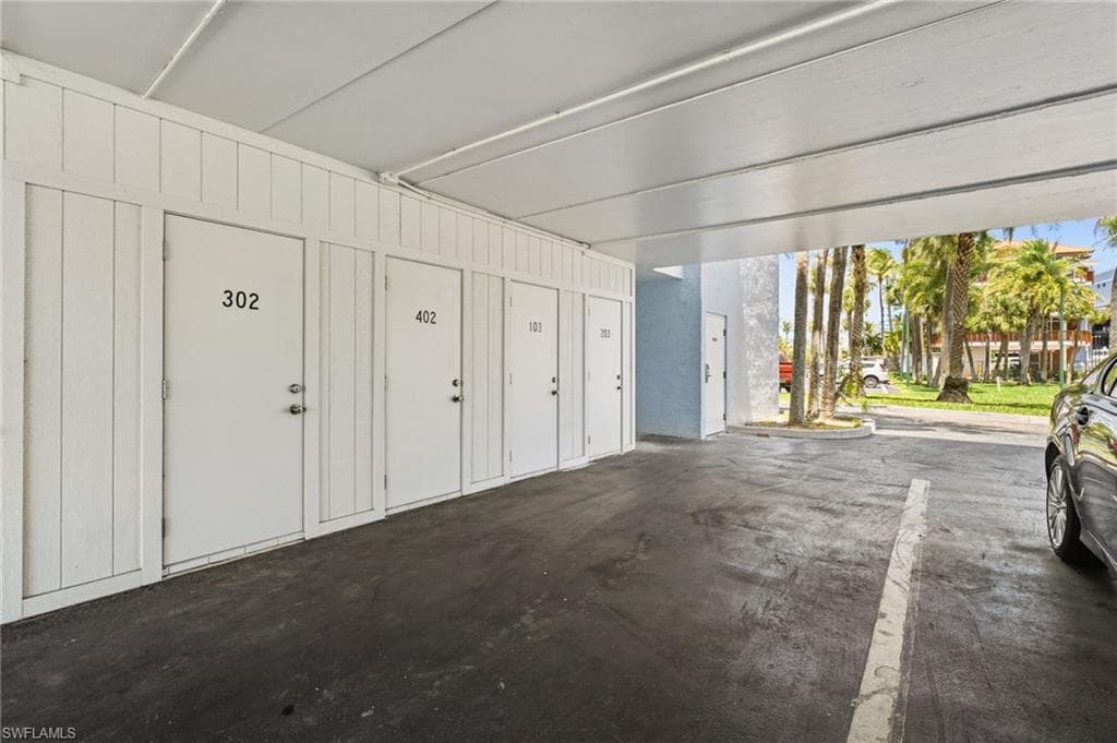 15010 Punta Rassa RD 302-18