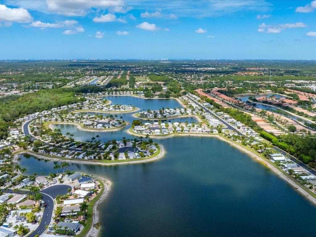 1022 Crystal Lake DR-4