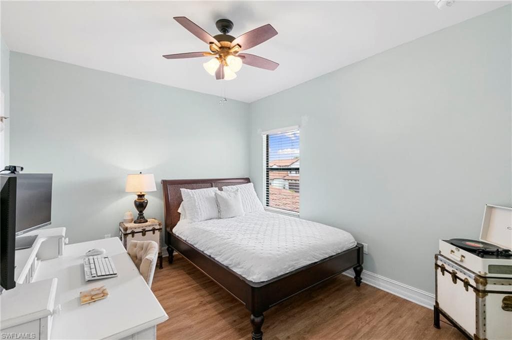 7797 Bristol CIR-17