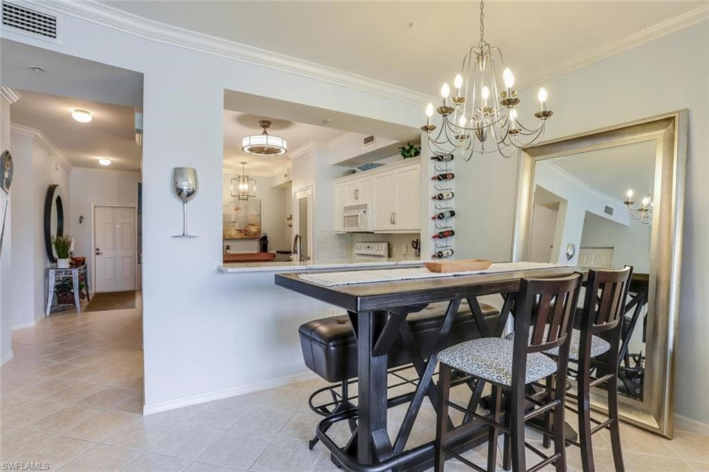 3996 Bishopwood CT E 103-13