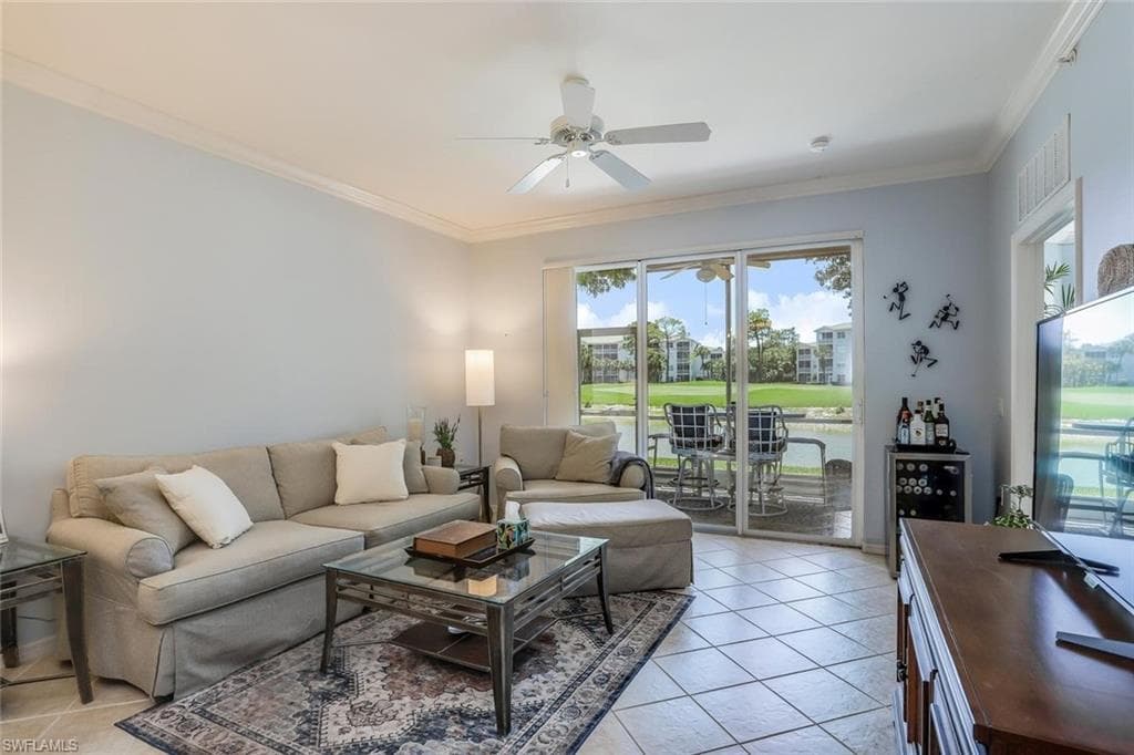 3996 Bishopwood CT E 103-7