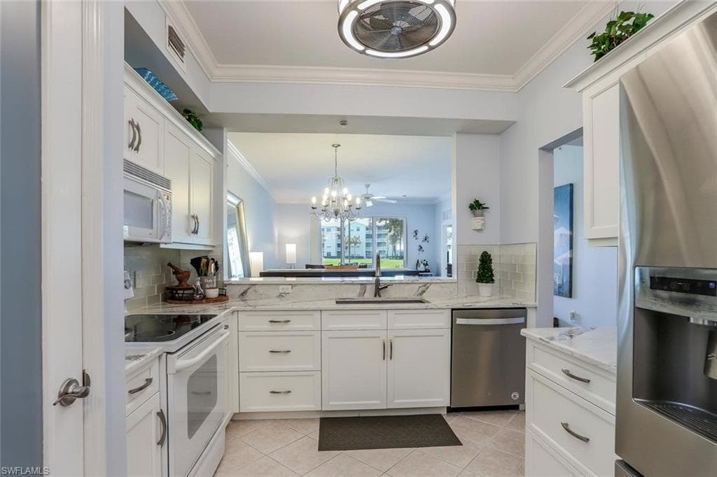 3996 Bishopwood CT E 103-3