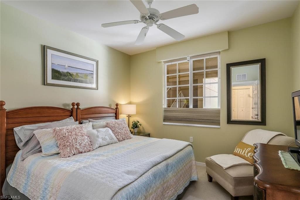 3996 Bishopwood CT E 103-18