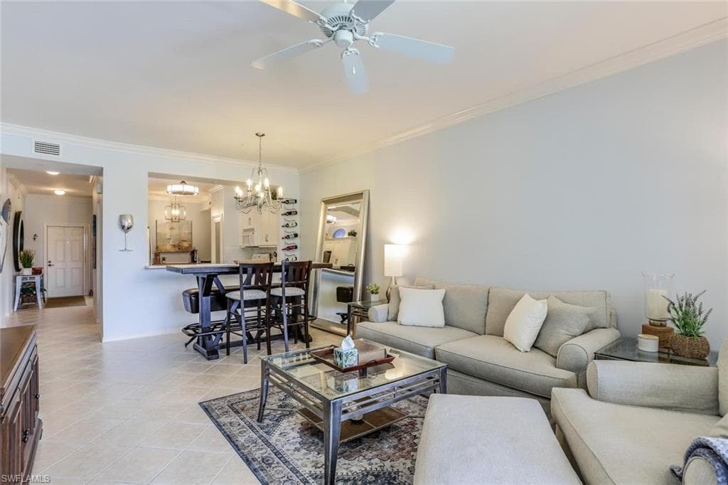 3996 Bishopwood CT E 103-15