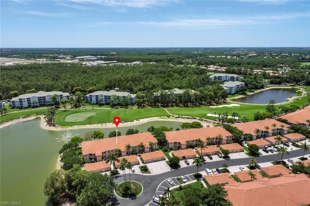3996 Bishopwood CT E 103-21