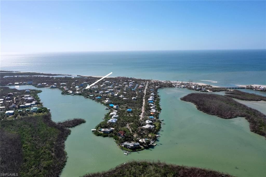2499 Harbour LN-2