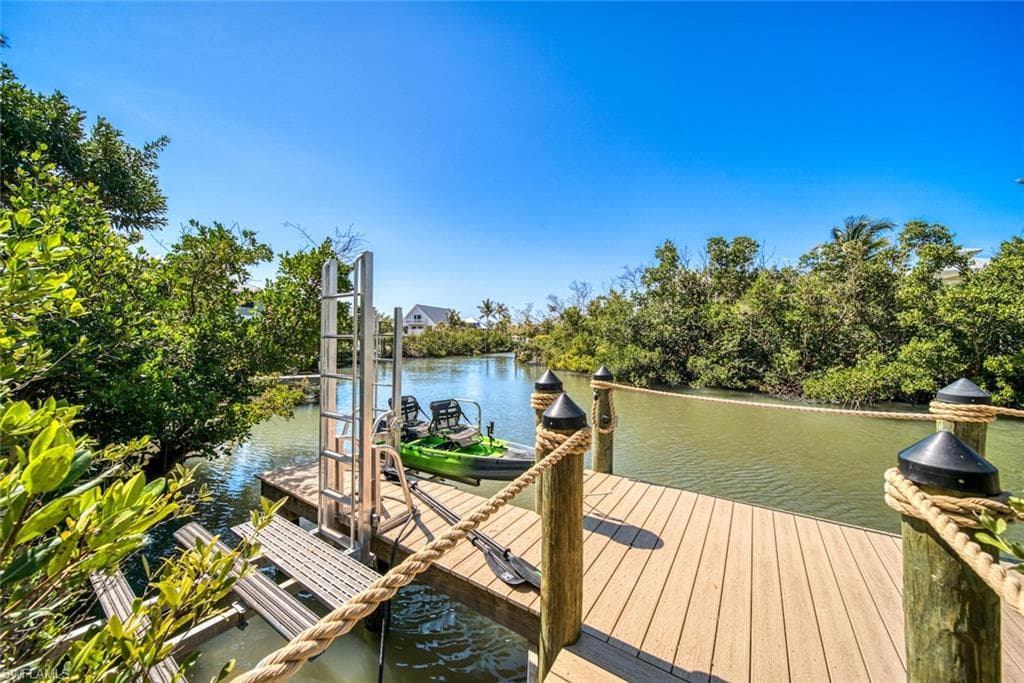 2499 Harbour LN-30
