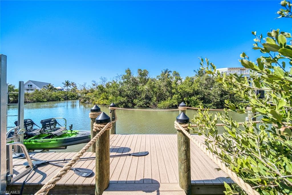 2499 Harbour LN-29