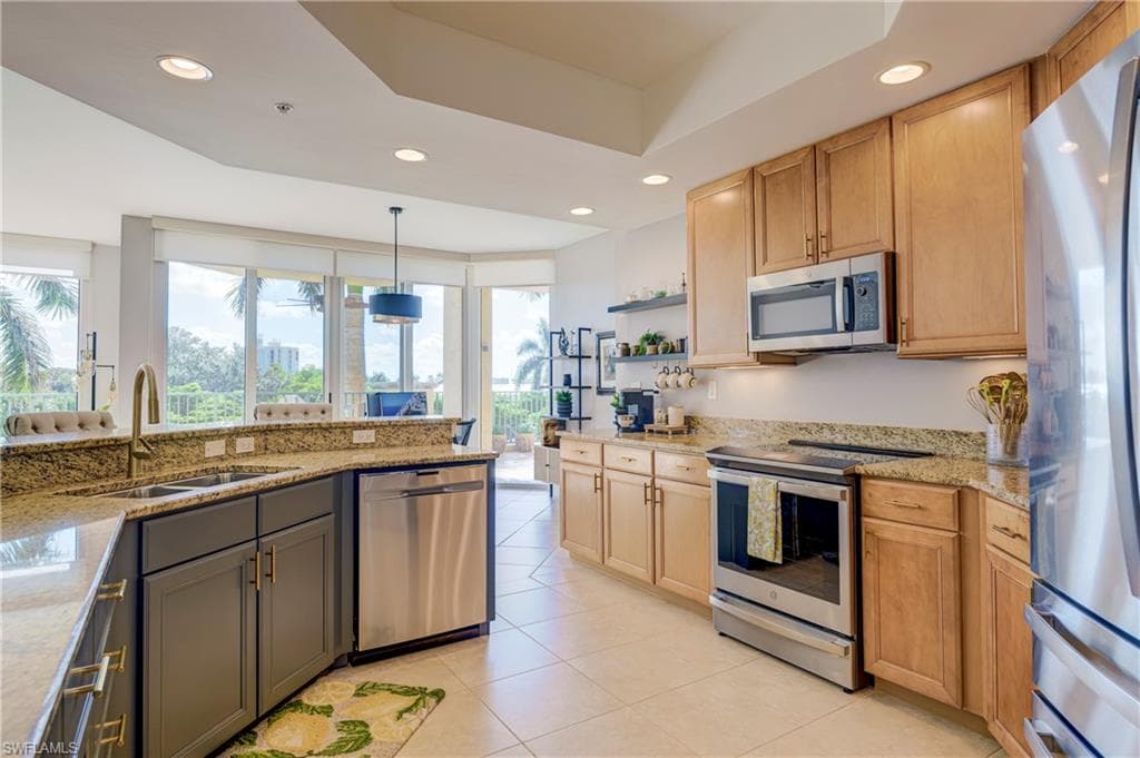 3414 Hancock Bridge PKWY 302-6