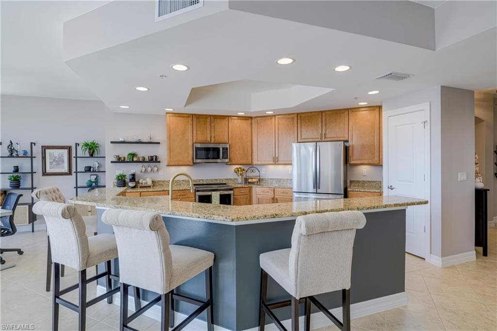 3414 Hancock Bridge PKWY 302-11