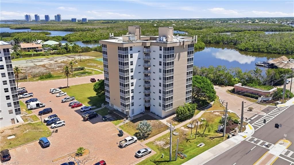 5500 Bonita Beach RD 304-7