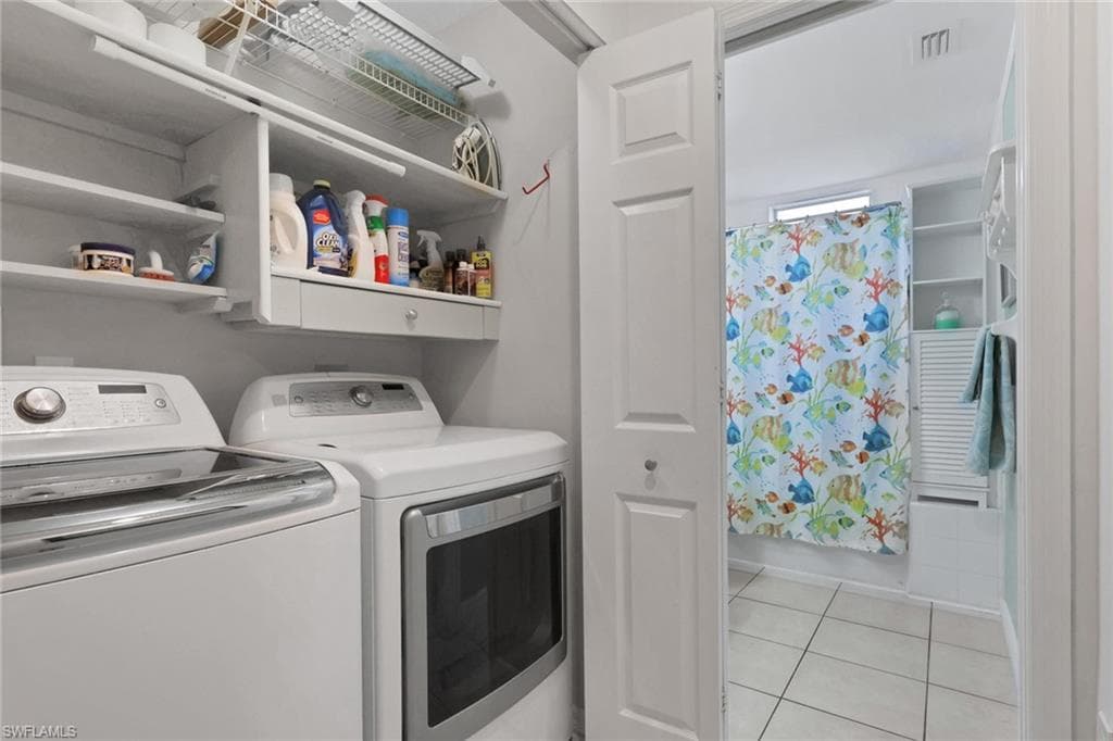 320 Robin Hood CIR 101-23