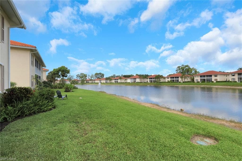 320 Robin Hood CIR 101-4
