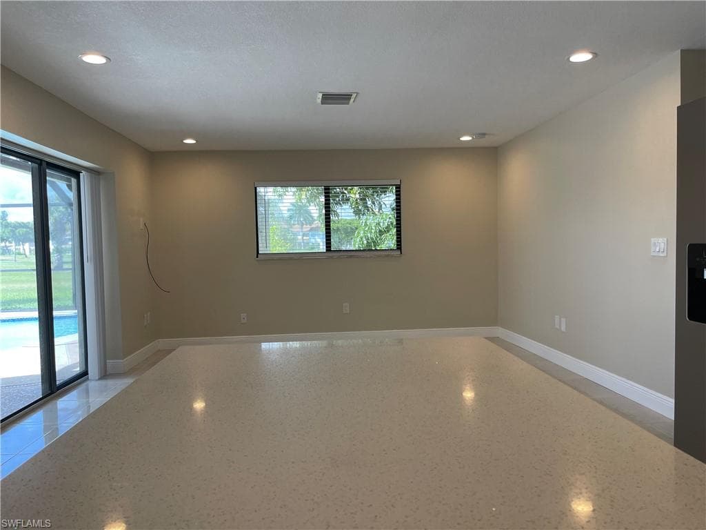 255 Pine Valley CIR-3