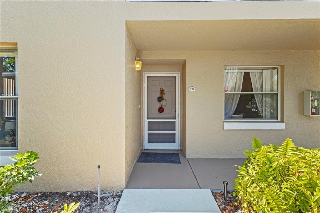 162 Pebble Shores DR 101-5