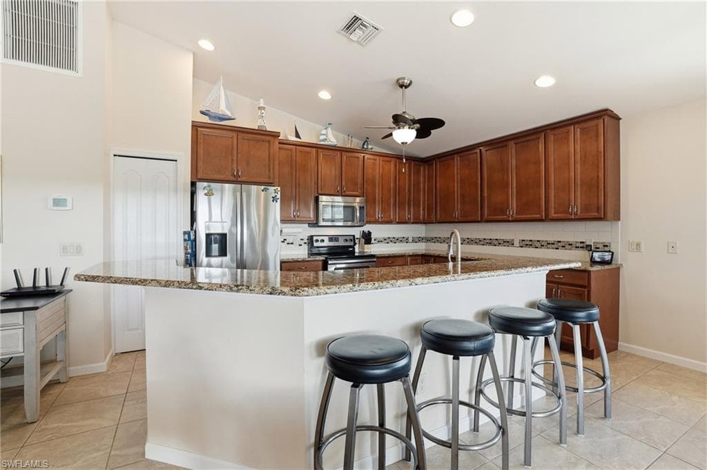 222 Flamingo ST-13