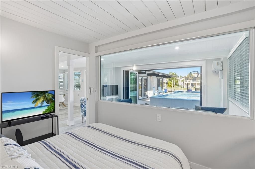239 Curlew ST-23