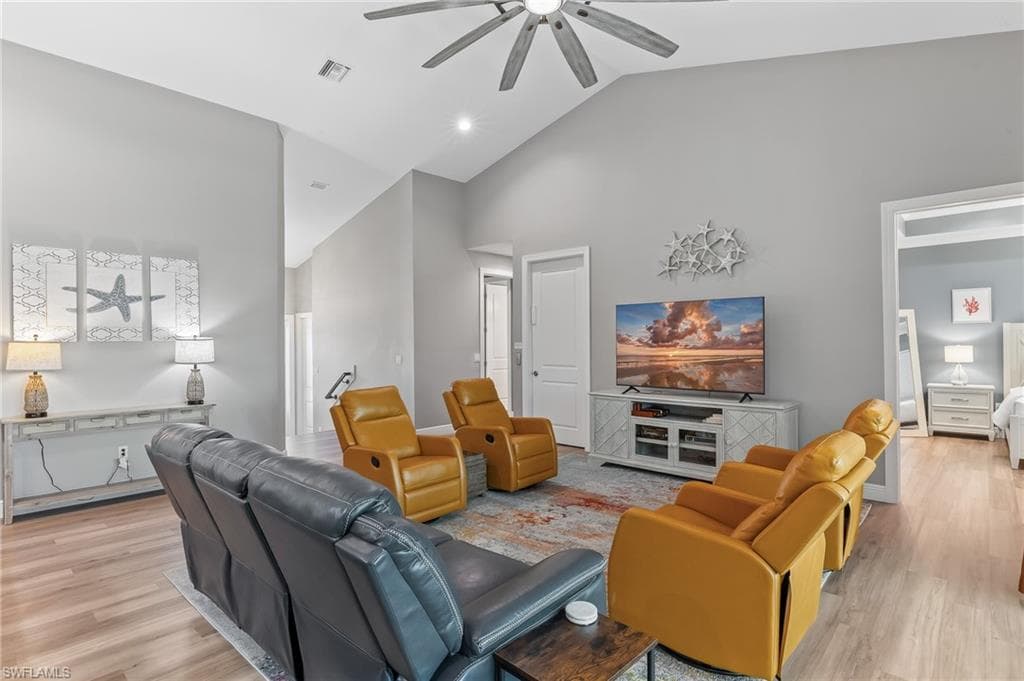 5809 Lauder ST-6