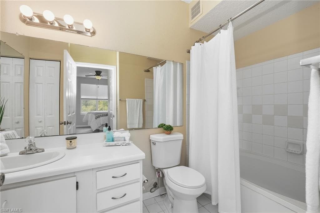 11510 Villa Grand 421-15