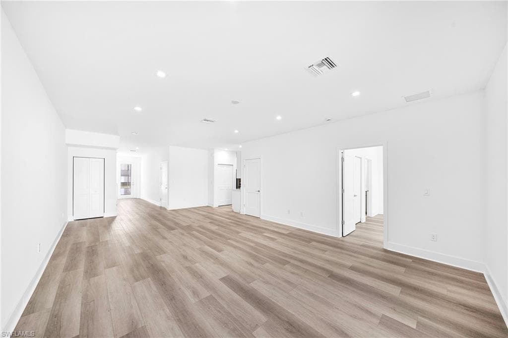13104 Georges Cay PL-19