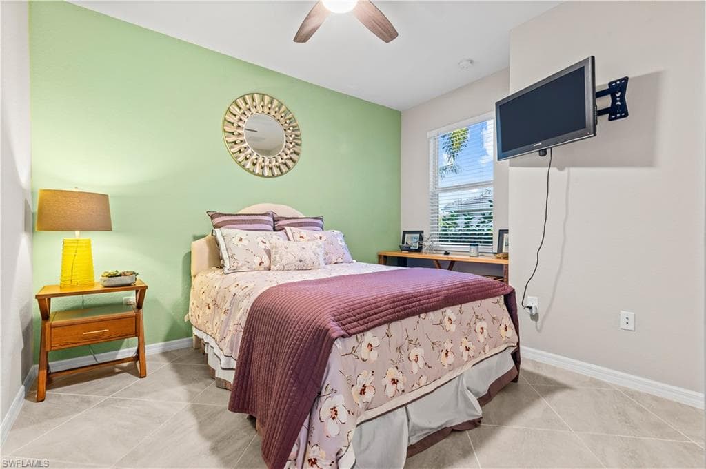 4287 Lemongrass DR-17