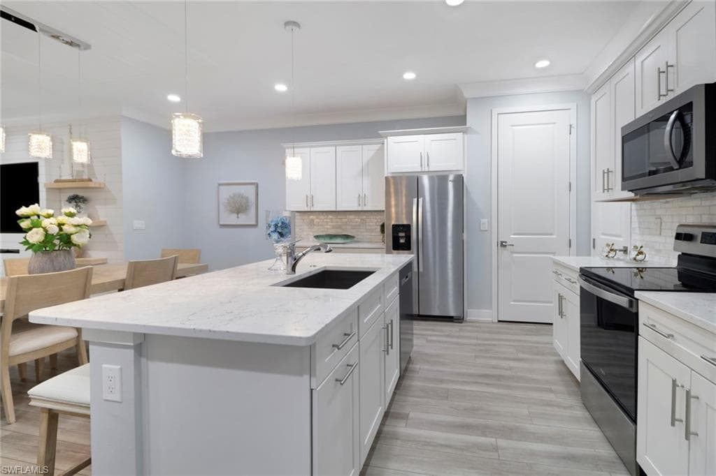 12973 Pembroke DR-5